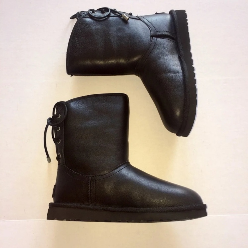 UGG Australia Mariana leather boots size 5